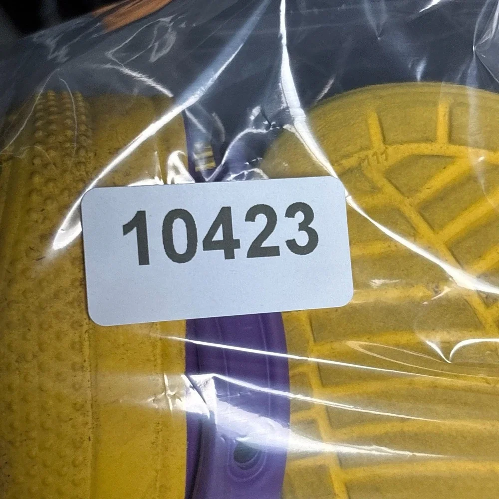 Crocs Kids LSU Tigers Purple Yellow Collegiate Classic Clogs Size M7 W9
